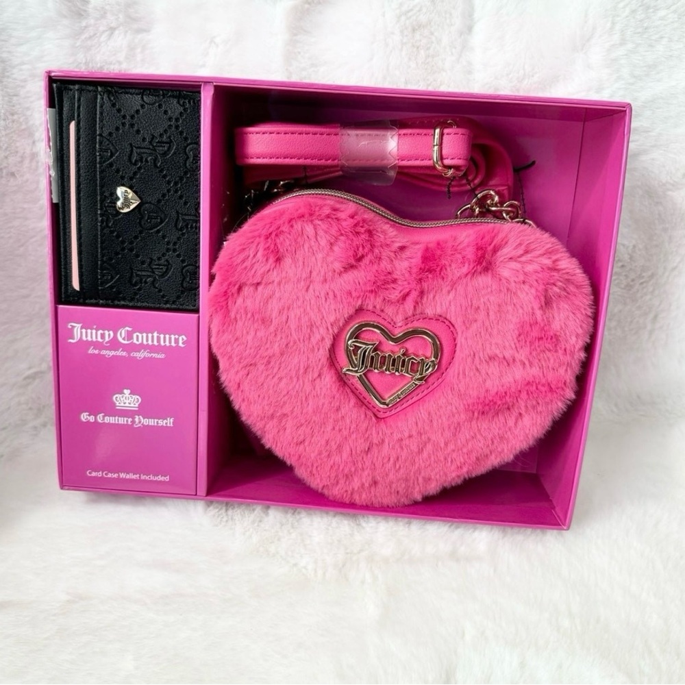 *NEW* JUICY COUTURE free love pink heart crossbody and card case gift set
